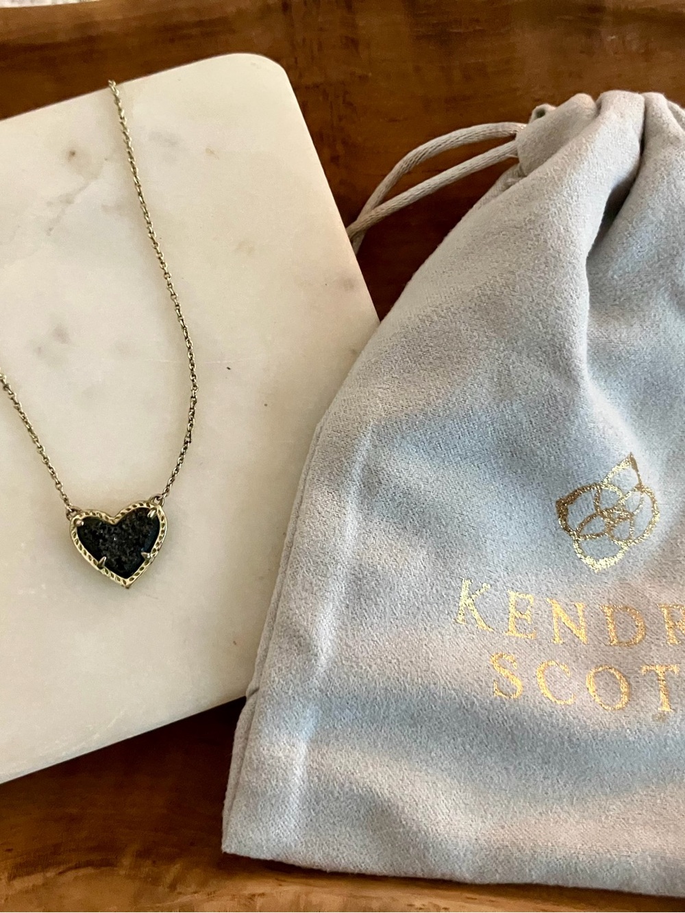 Kendra Scott Black Druzy Heart Pendant Necklace Gold Tone with Pouch